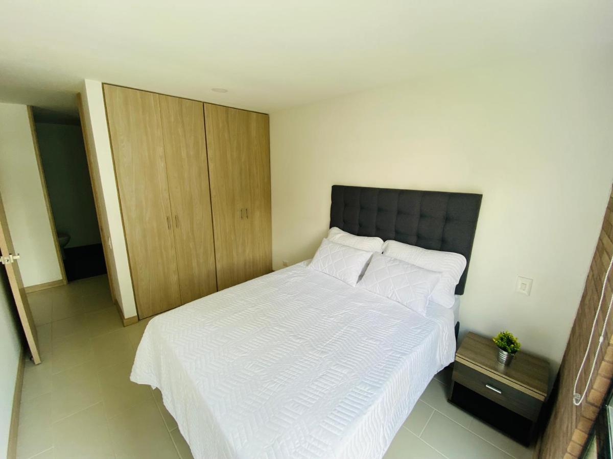 Apartamento Lauret En Laureles Medellín Exterior foto